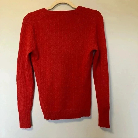 L.L. Bean  cashmere cotton blend cable knit v neck sweater - Picture 4 of 4